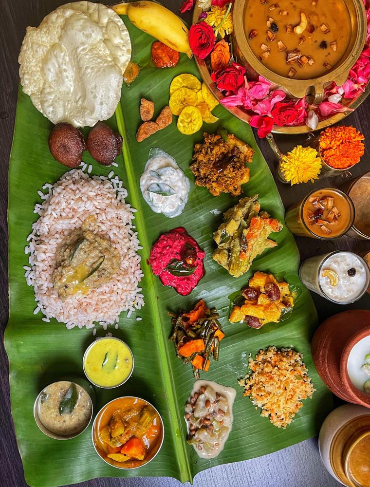 A Kerala meal laid out on a banana leaf